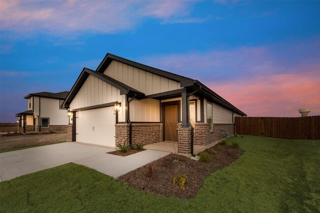 Photo - 1500 Millstone Rd House