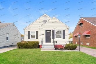 Building Photo - 13120 Astor Ave