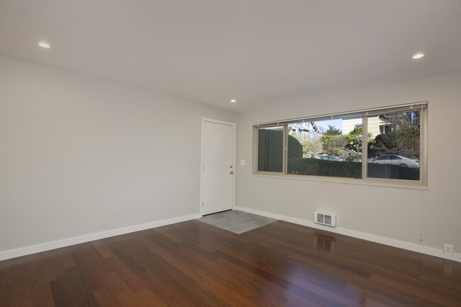 Building Photo - 1420 NW 61st St