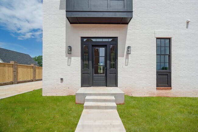 Foto del edificio - Classic Cape Cod Meets Modern Glam: Your D...