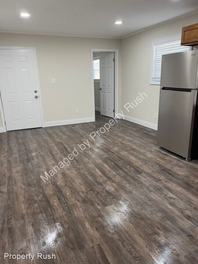 Building Photo - 3 br, 2 bath House - 209 Signal View Street