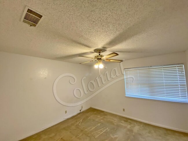 Building Photo - *CHARMING* HOME IN KILLEEN!