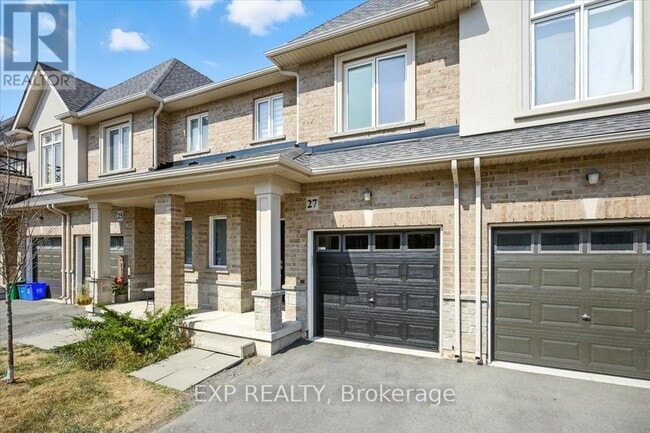 Building Photo - 27 MOCKINGBIRD Ln