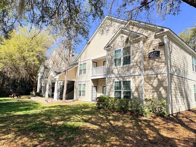 Foto del edificio - Welcome To The Estates At Westbury