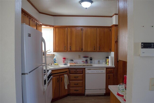Foto del edificio - 2210 SW 52nd St