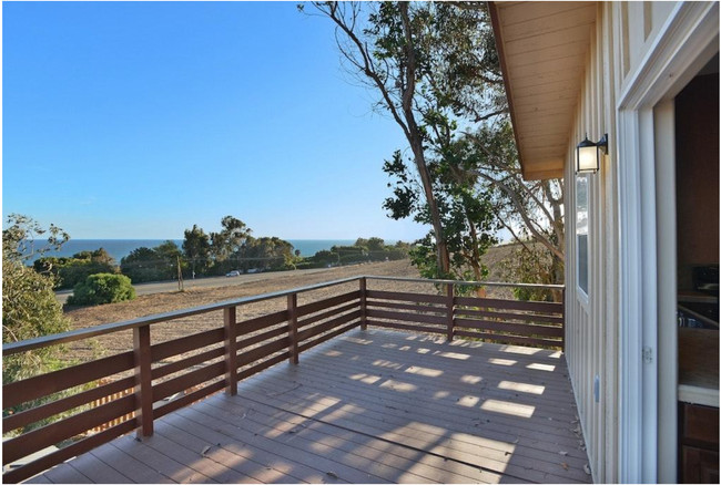 Foto del edificio - 31577 Pacific Coast Hwy