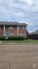 Building Photo - 3614 Hopetown Dr
