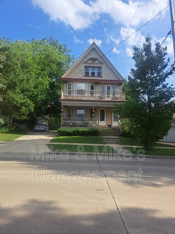 Foto del edificio - 5613 W Lloyd St