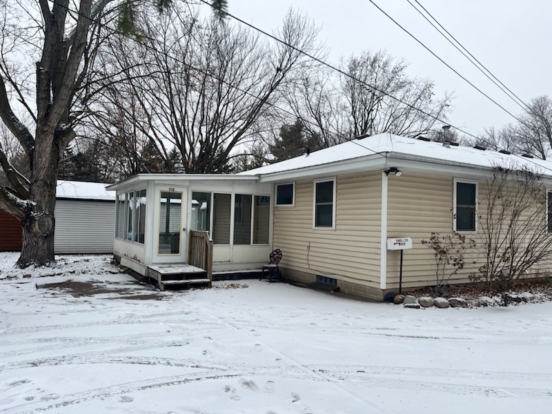 Primary Photo - 512 Linden St