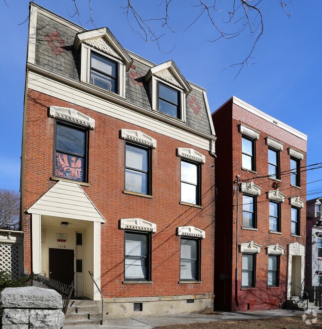 Building Photo - Cutter Apartments