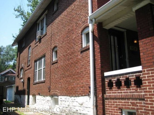 Building Photo - 924 Bates St