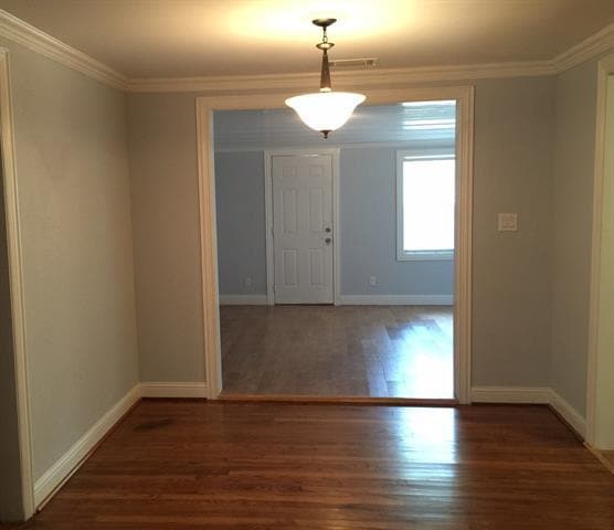 Building Photo - 3838 Eaton Dr