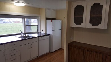 Building Photo - 12771 SE 352nd Ave