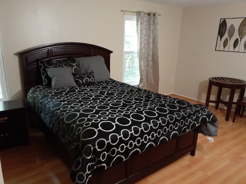 Foto principal - 1598 Pin Oak Dr