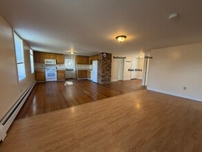 Building Photo - 122 Church St Building Photo - 122 Church St