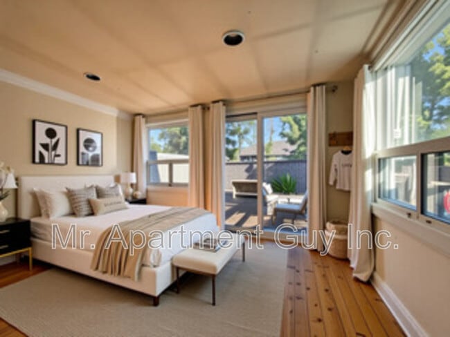 Building Photo - 27 Parkside Dr