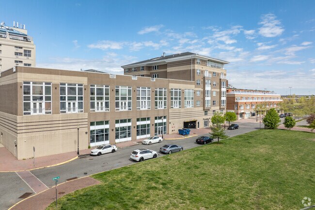 Foto del edificio - Crows Nest Condominium