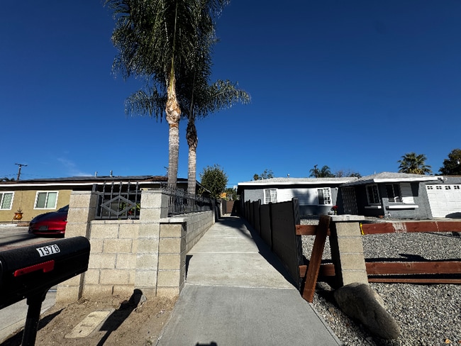 Photo - 1976 W 18th St House