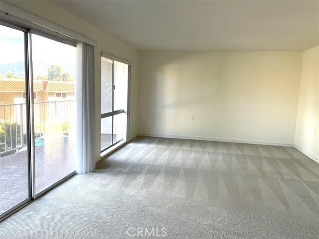 Building Photo - 2293 Via Puerta