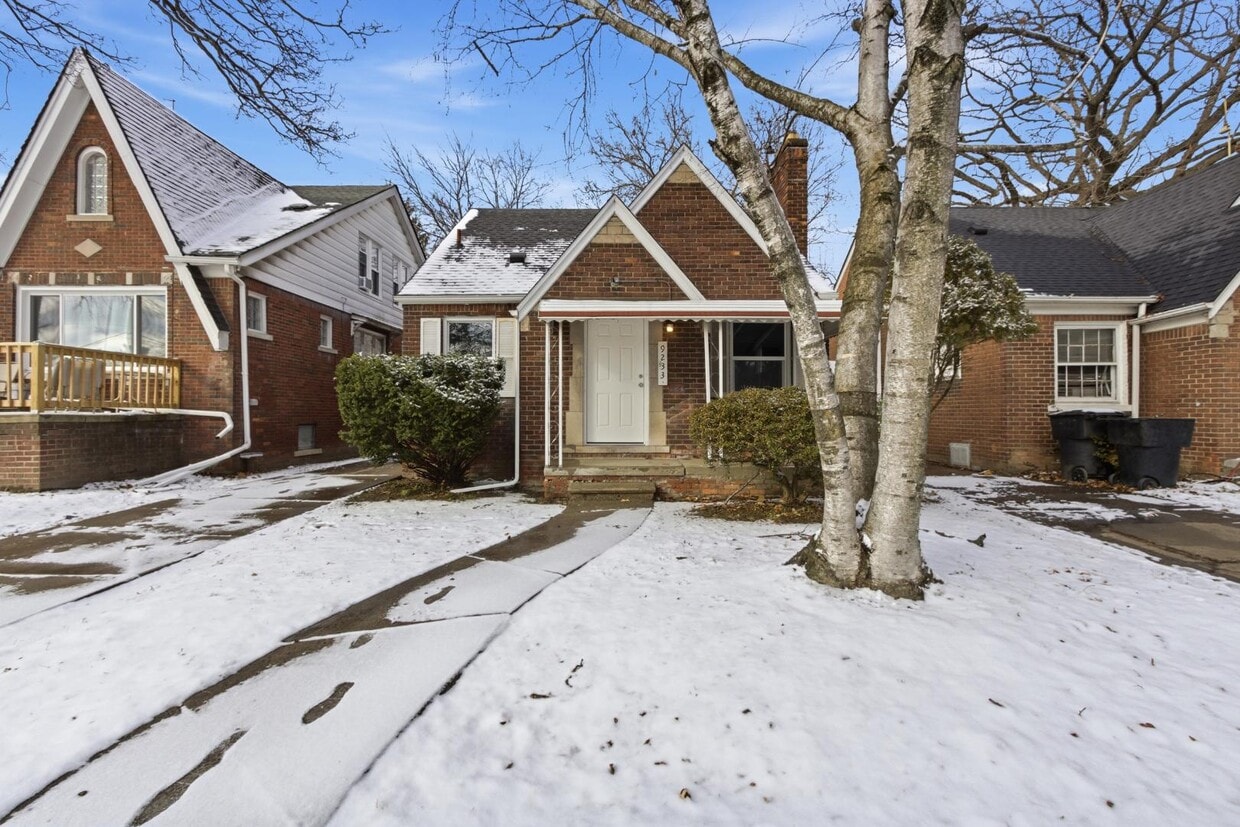 Foto principal - 9233 McKinney St