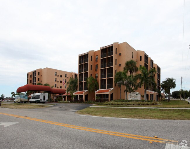 Royal Palm Retirement Centre Apartments Port Charlotte, FL