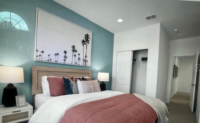 Foto del edificio - 54 Thurnham Ln