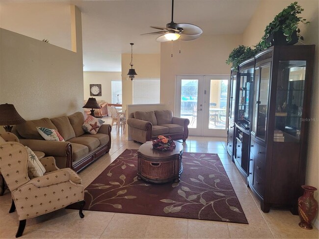Building Photo - 9458 Modesto Cir