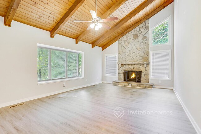 Building Photo - 1470 Bentcreek Dr