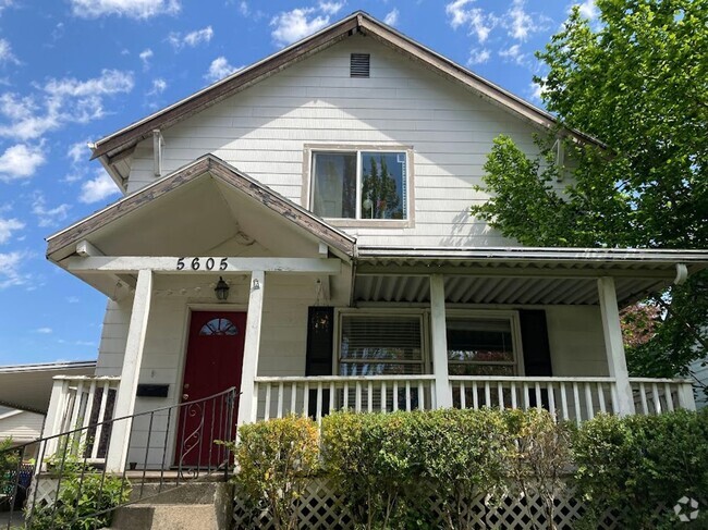 Building Photo - 5605 N Bowdoin St