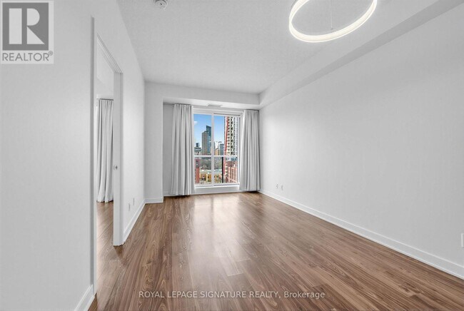 Photo du bâtiment - 260 Sackville St