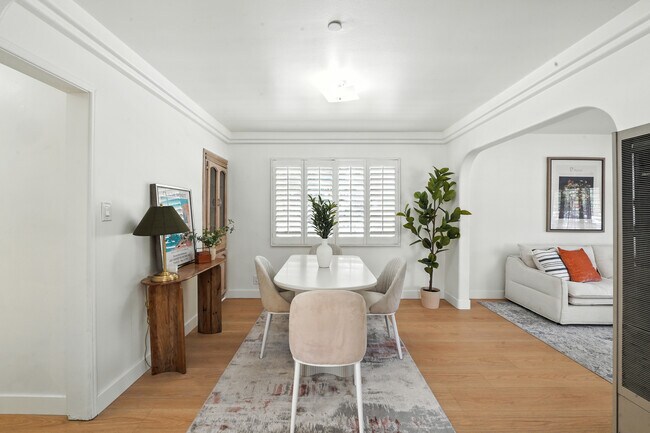 Foto del edificio - 5841 Arroyo Dr