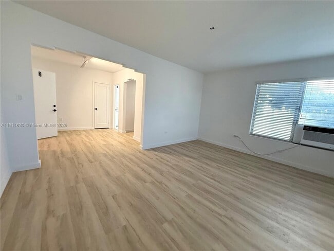 Building Photo - 641 10th St