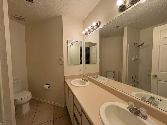 Foto del edificio - 3190 Wingate Meadows Dr NE