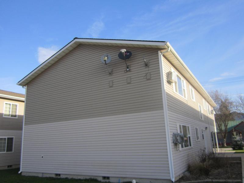 Building Photo - 511 Eighth St