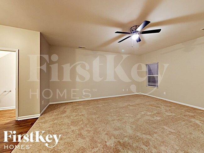 Building Photo - 6402 Springbeauty Dr