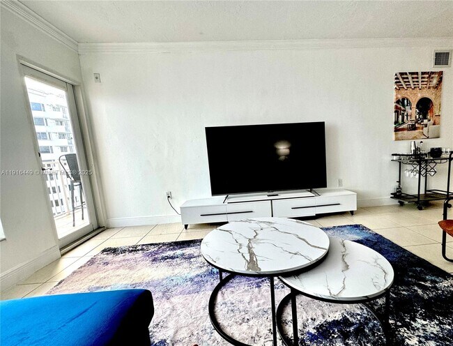 Foto del edificio - 1300 Lincoln Rd