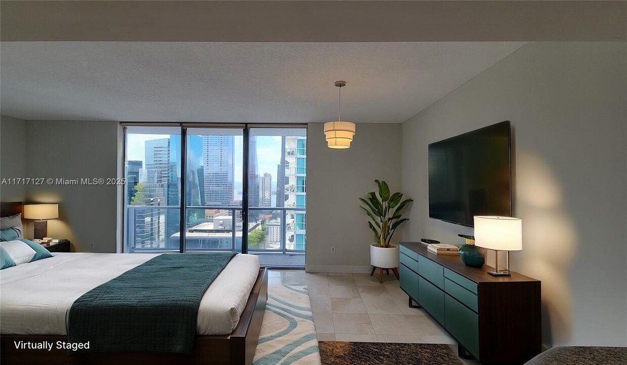 Foto principal - 1050 Brickell Ave