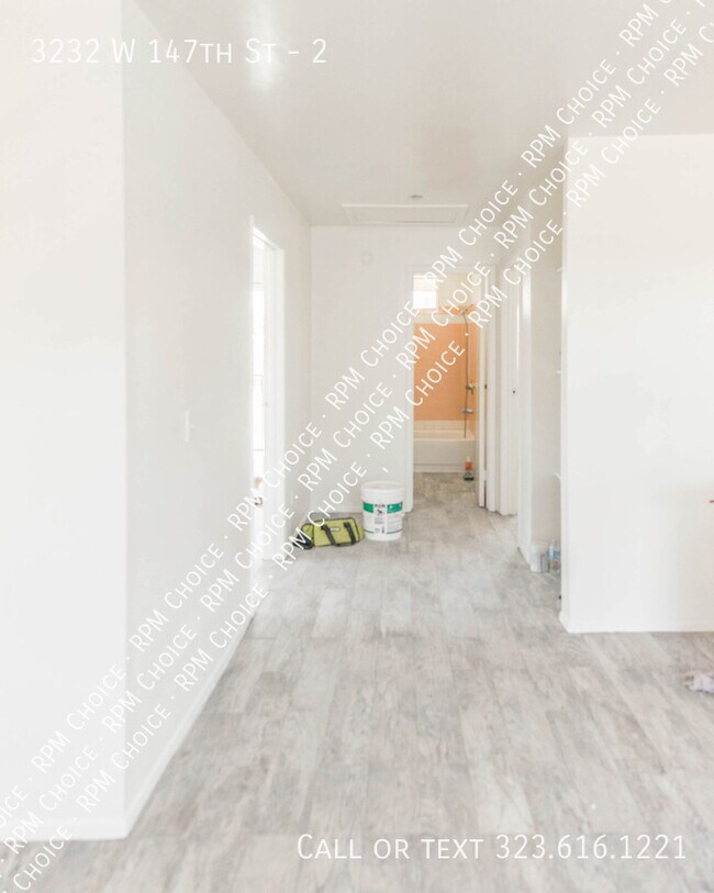 Building Photo - Large 2bd/1ba 750 sqft Quality Unit