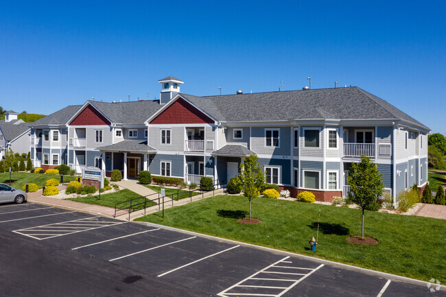 Foto del edificio - Village Green Apartments