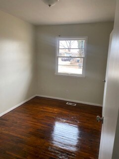 Foto del edificio - 1908 SE Massachusetts Ave