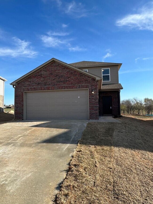 Foto del edificio - Discover Modern Living | Comfortable 3 Bedroom, 2.5 Bath Home with Upstairs Loft in Farmington