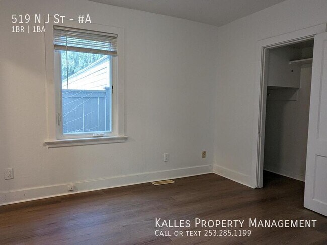 Foto del edificio - Charming 1 Bed 1 Bath Duplex in Tacoma