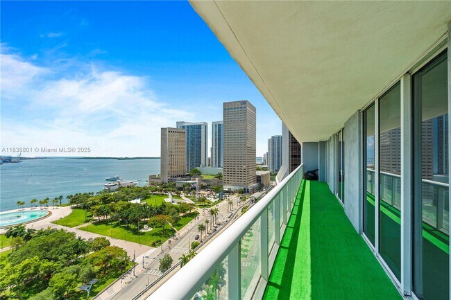 Foto del edificio - 50 Biscayne Blvd