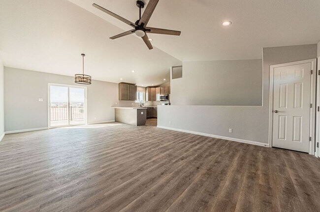 Foto del edificio - Move-In Special! FREE 50" TV for Qualified...
