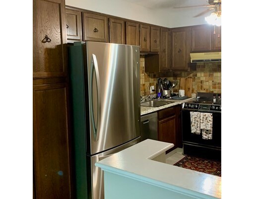 Building Photo - 16 Juniper Rd