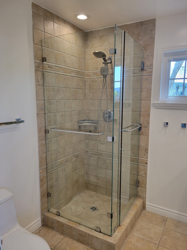 Master shower - 5766 Lake Lindero Dr