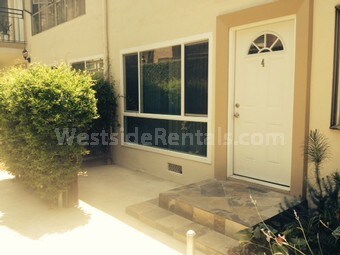 Building Photo - 4366 Ventura Canyon Ave