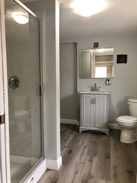 Downstairs full bathroom - 160 Morningside Dr