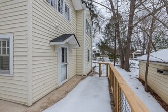 Building Photo - 145 Beaver Dr