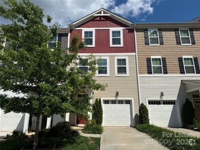 Building Photo - 1110 Keydet Dr